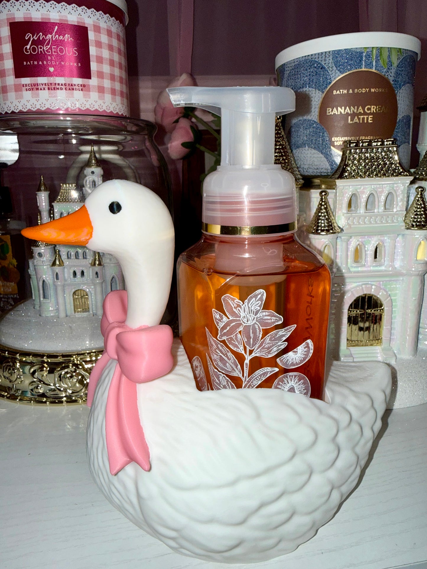 Goose bath & body works soap holder