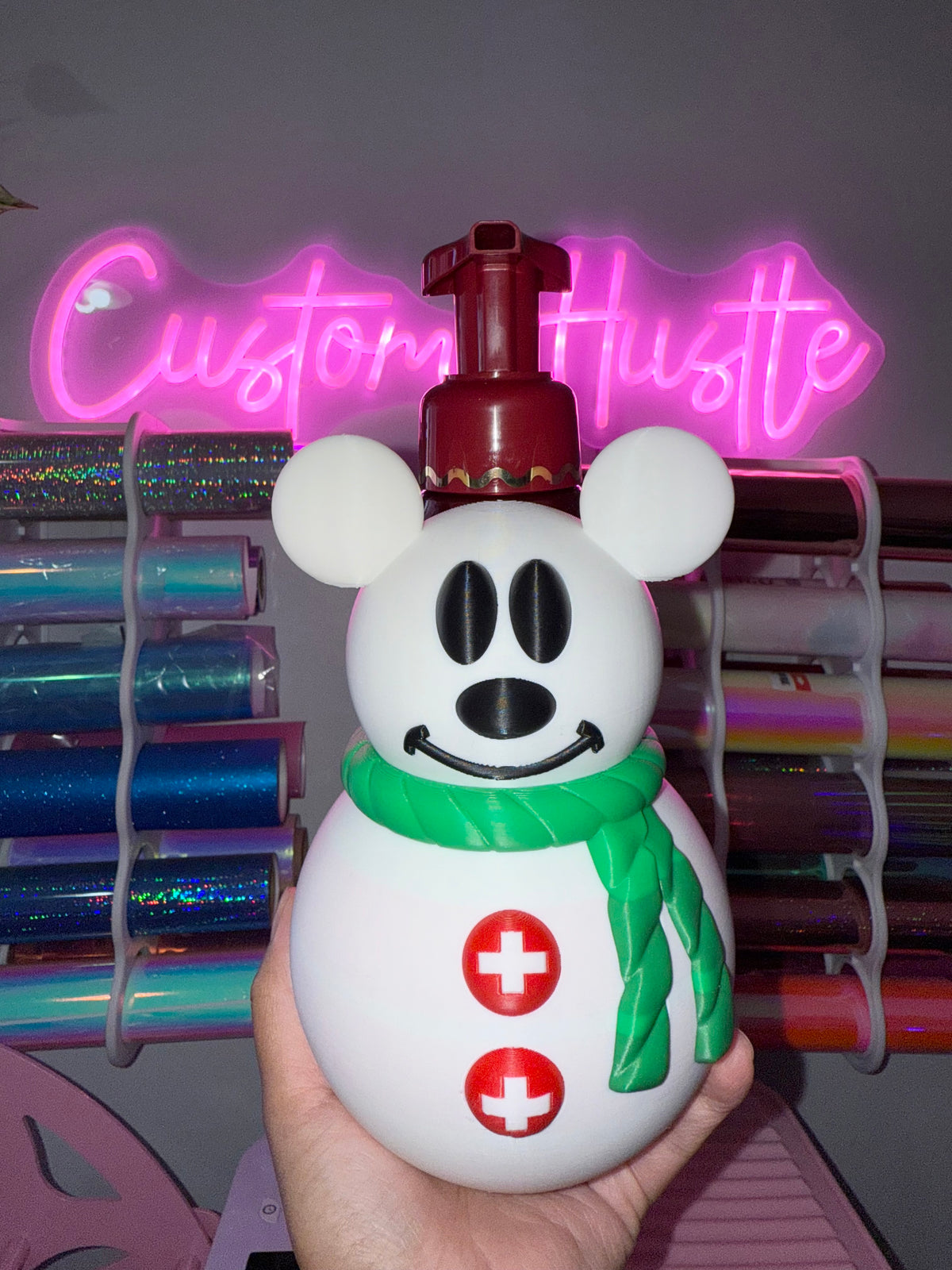 Snowman mouse B&BW soap holder