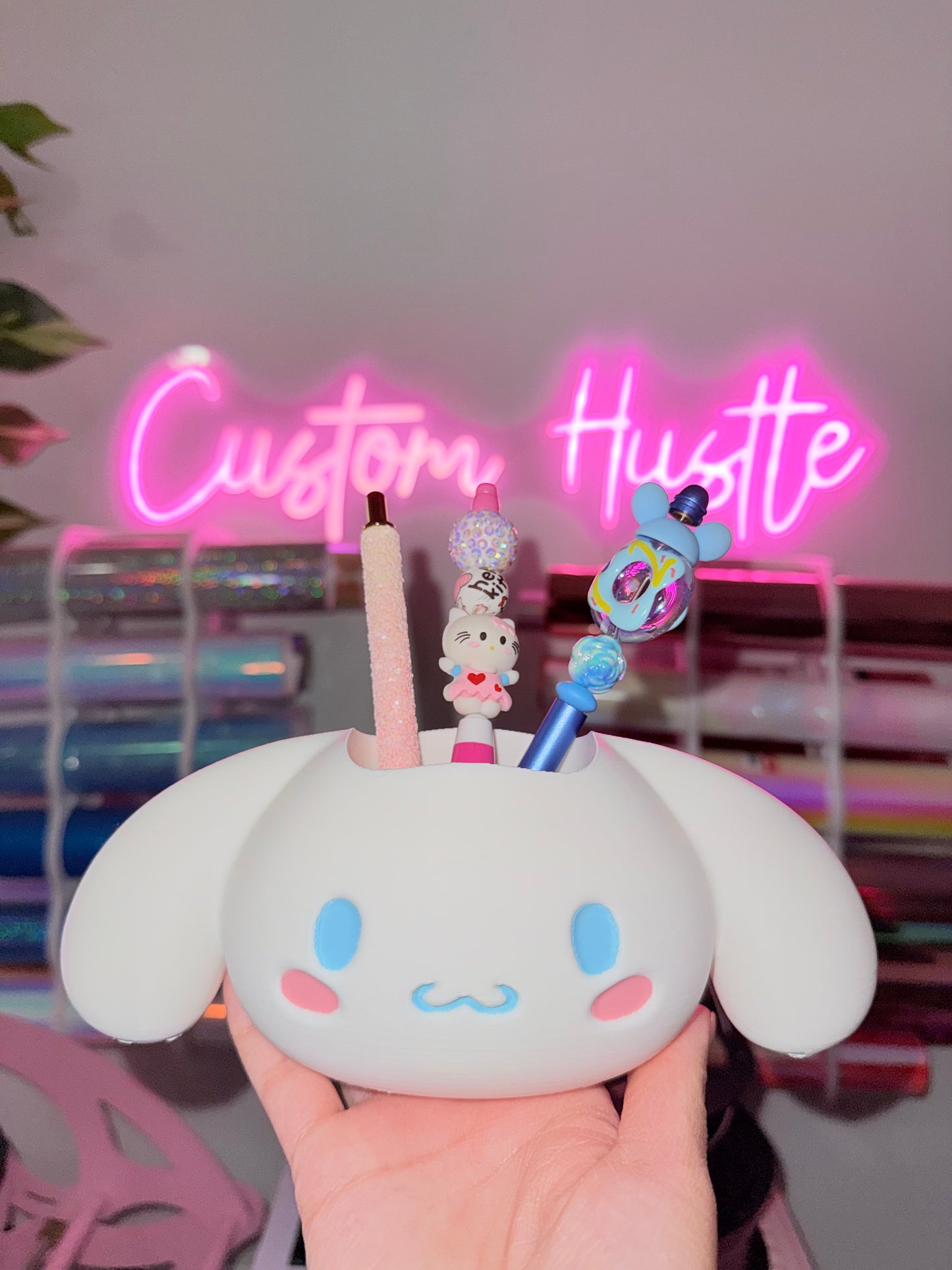 Cinnamoroll pen holder