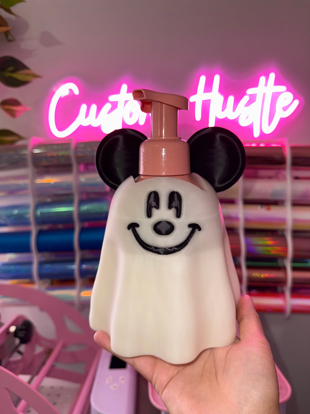 Mouse ghost b&b soap holder