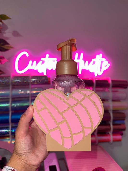 Valentine Heart concha soap holder