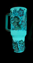 Load image into Gallery viewer, Lilo &amp; stitch glow in the dark 40 oz tumbler
