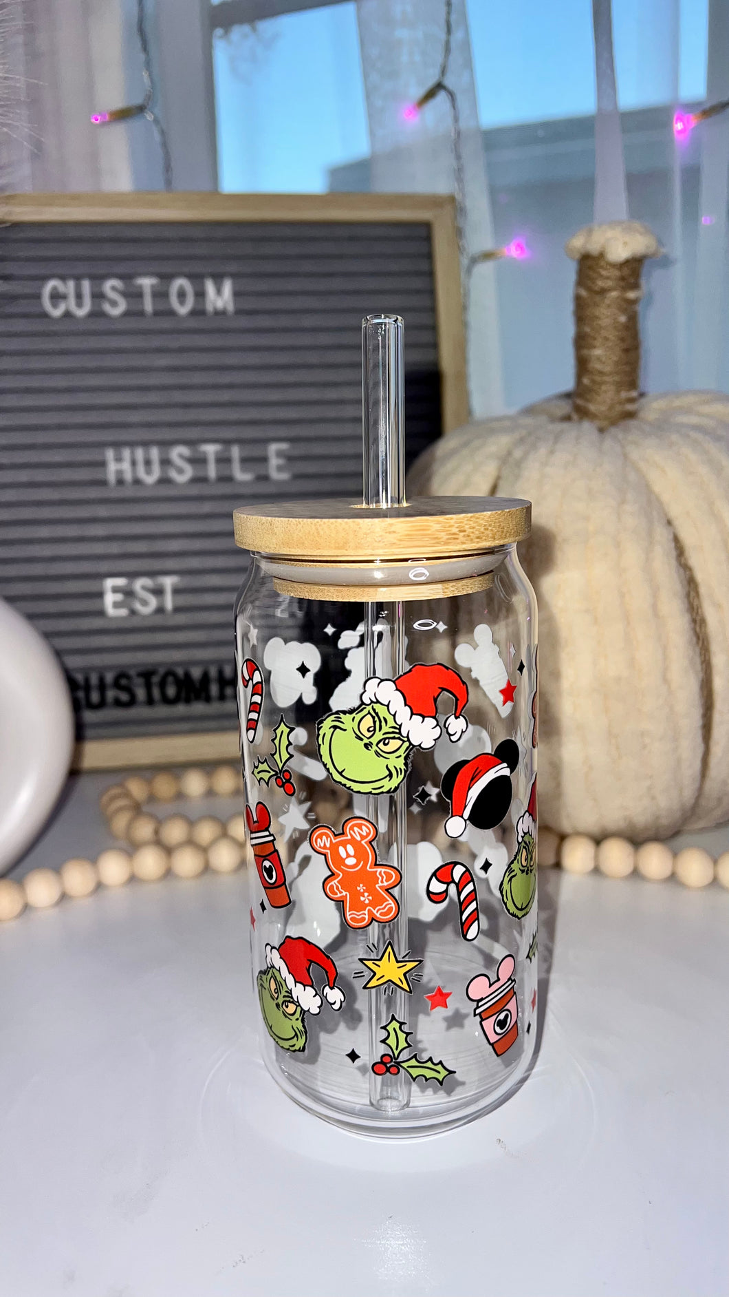 Grinch x mouse glass can