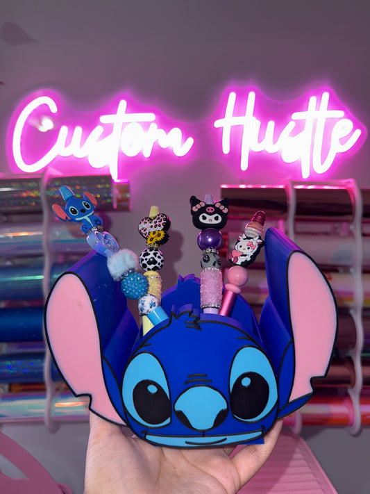 Stitch pencil / makeup brush holder