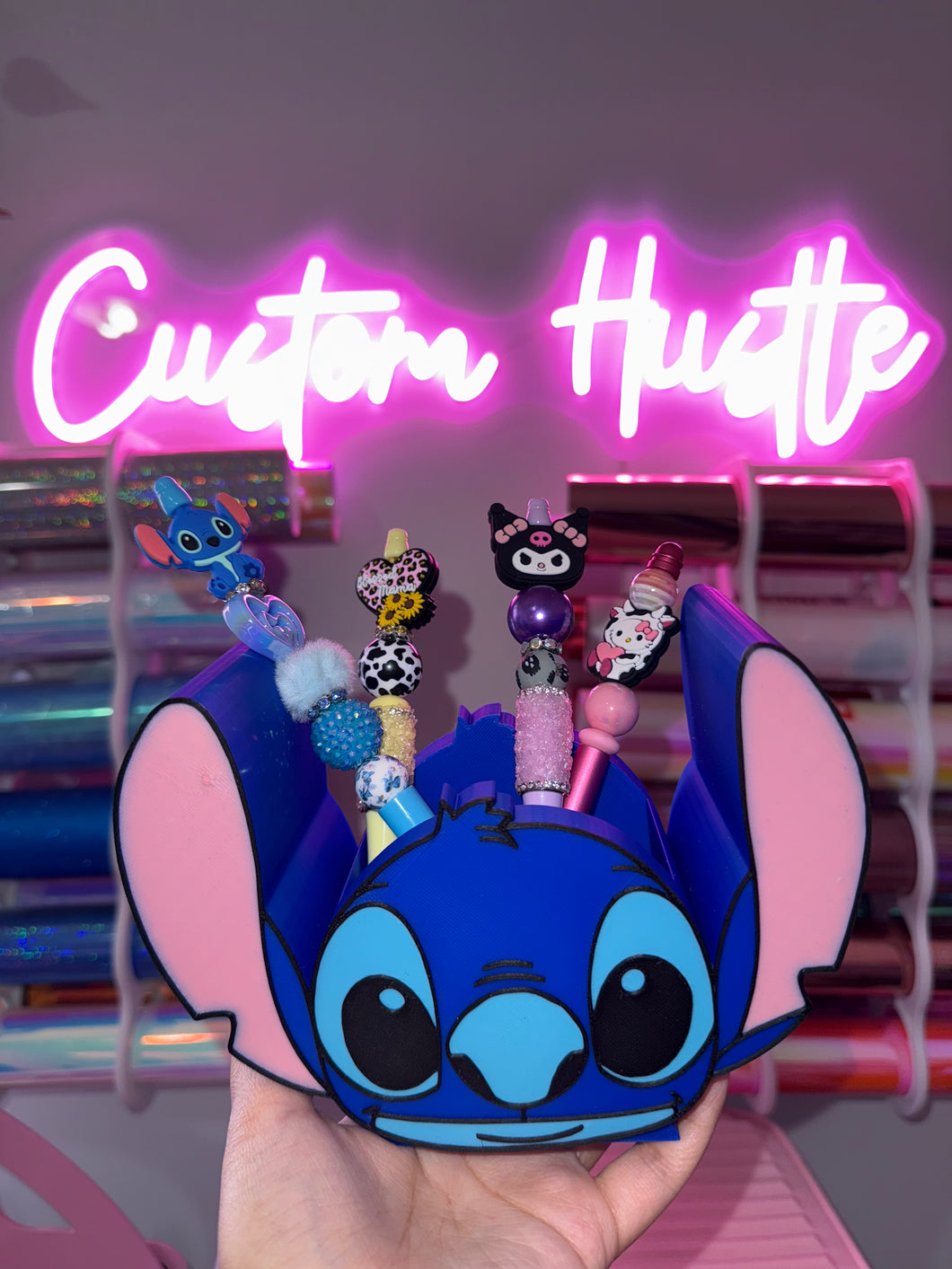 Stitch pencil / makeup brush holder